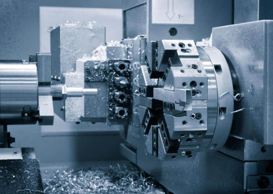 Choosing Between CNC Milling And Turning
