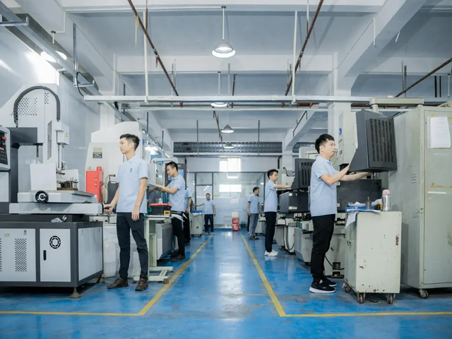 3+2 machining workshop